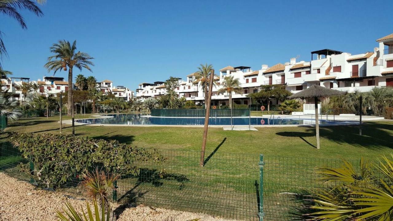 Jardines De Nuevo Vera - Magnifico Apartamento A Pie De Playa Exterior photo